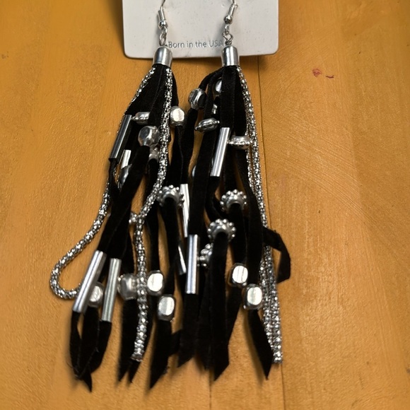 Mia Collection Silver Black Chain Velvet Tassel Western Beaded Dangle Earrings - Picture 3 of 5